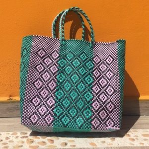 NEW woven Mexican beach tote bag plastic